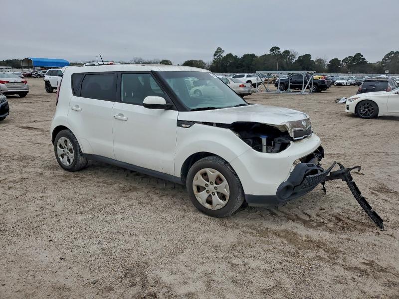Photo 4 from auction – 2014 KIA SOUL with VIN KNDJN2A24E7018209