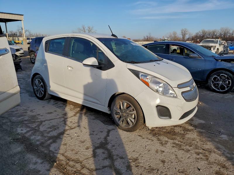 Photo 4 from auction – 2016 CHEVROLET SPARK EV 2 with VIN KL8CL6S02GC575769