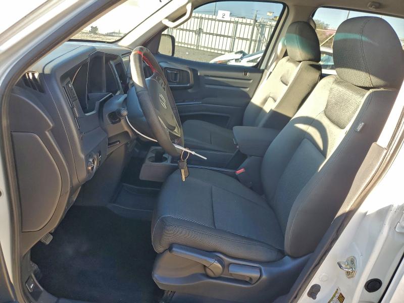 Photo 7 from auction – 2014 HONDA RIDGELINE with VIN 5FPYK1F74EB003300