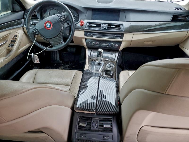 Photo 8 from auction – 2011 BMW 528 with VIN WBAFR1C51BC260192