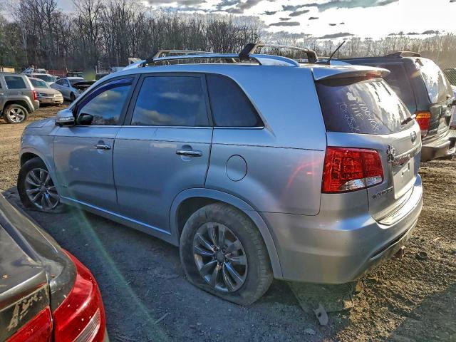 Photo 2 from auction – 2012 KIA SORENTO SX with VIN 5XYKWDA20CG274943