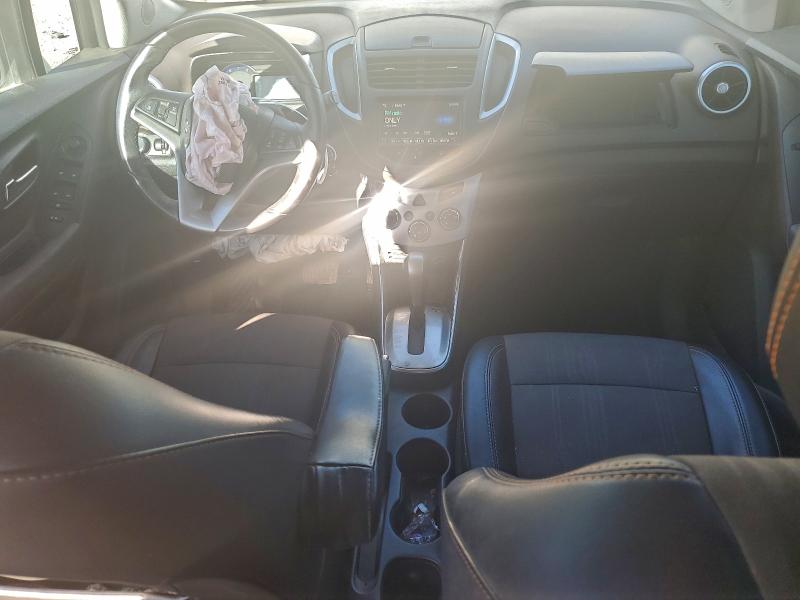 Photo 8 from auction – 2016 CHEVROLET TRAX 1LT with VIN 3GNCJPSB9GL159637