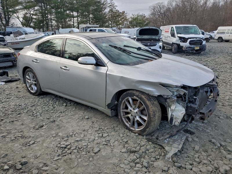 Photo 4 from auction – 2010 NISSAN MAXIMA S with VIN 1N4AA5AP2AC825358