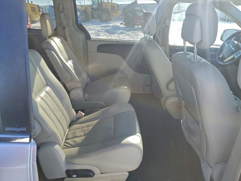 Photo 10 from auction – 2011 CHRYSLER TOWN & COU with VIN 2A4RR8DG6BR633527