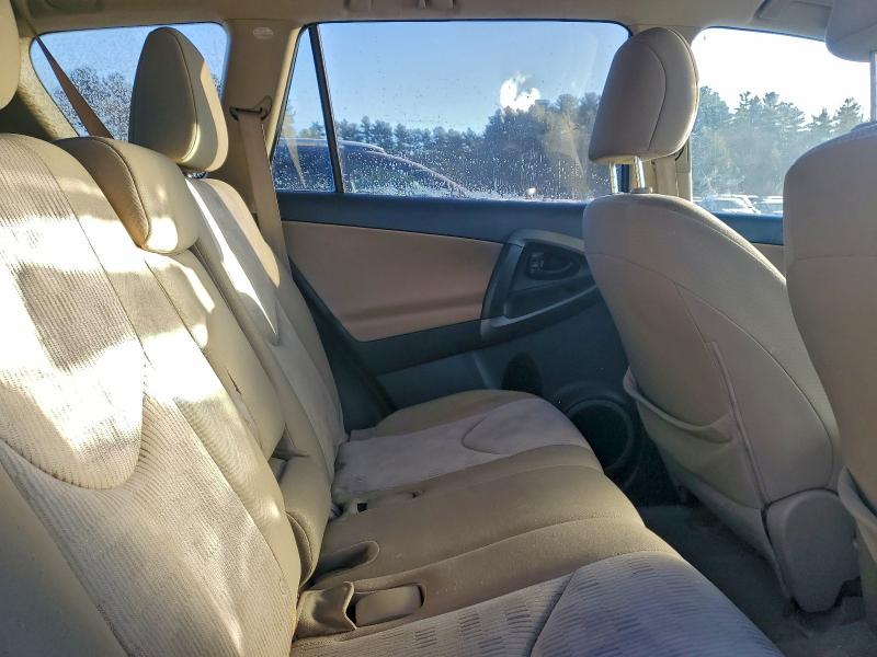 Zdjęcie 11 z aukcji – 2011 TOYOTA RAV4 z VIN 2T3JF4DV3BW147508