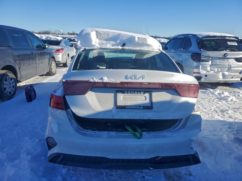 Photo 6 from auction – 2022 KIA FORTE FE with VIN 3KPF24AD6NE482470
