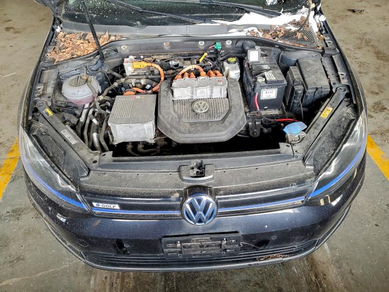 Photo 11 from auction – 2015 VOLKSWAGEN E-GOLF SEL with VIN WVWPP7AU5FW907482