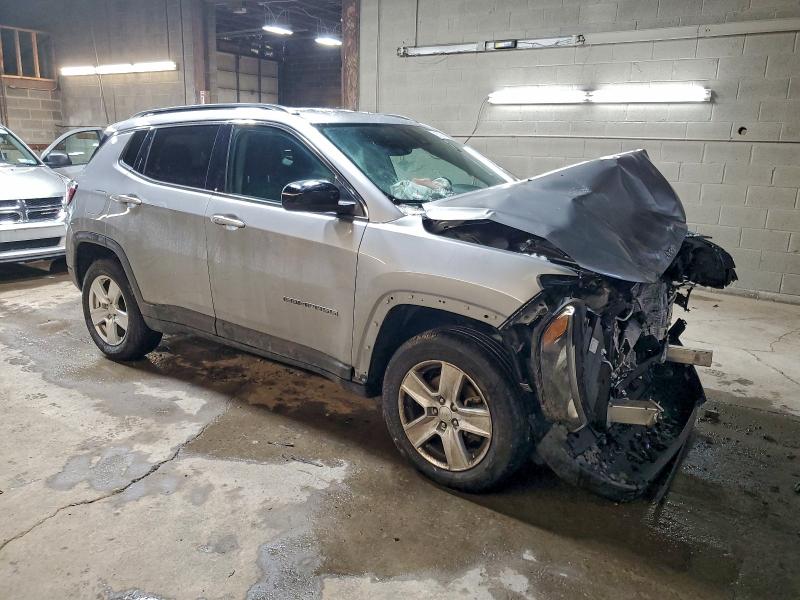 Photo 4 from auction – 2022 JEEP COMPASS LA with VIN 3C4NJDBB3NT152275
