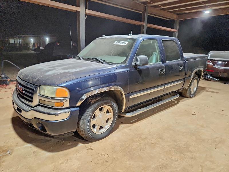 GMC NEW SIERRA 2005 مع رقم تعريف المركبة 2GTEC13T151126940 - صورة من المزاد