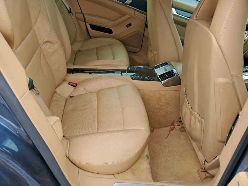 Photo 10 from auction – 2014 PORSCHE PANAMERA S with VIN WP0AD2A72EL044801