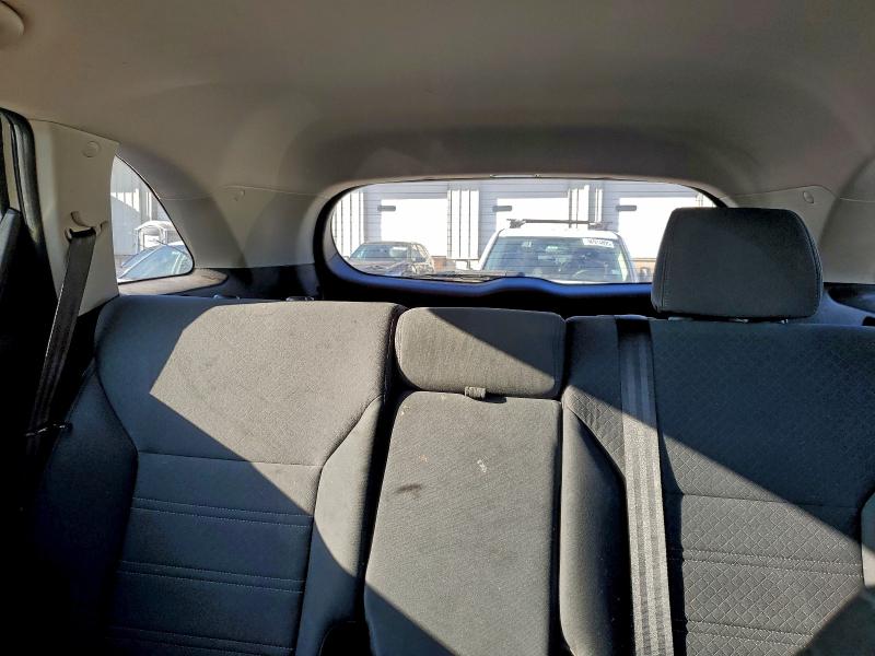 Photo 10 from auction – 2016 KIA SORENTO with VIN 5XYPG4A34GG118762
