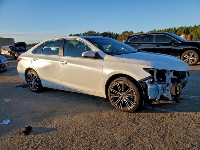 Photo 4 from auction – 2016 TOYOTA CAMRY LE with VIN 4T1BF1FK6GU141532