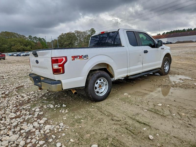 Photo 3 from auction – 2018 FORD F150 SUPER with VIN 1FTFX1E55JKF17087