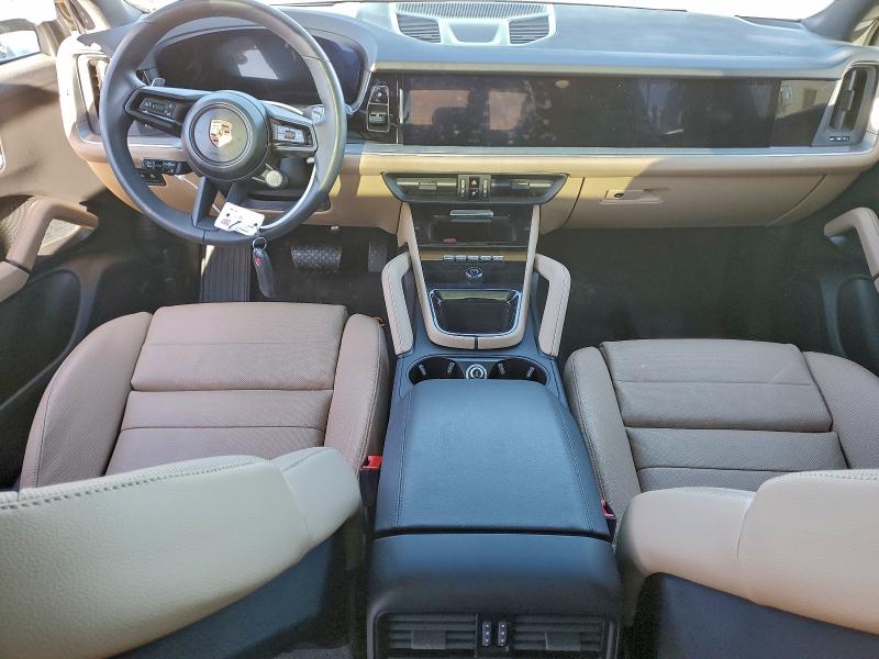 Photo 8 from auction – 2025 PORSCHE CAYENNE with VIN WP1AA2AY1SDA05624