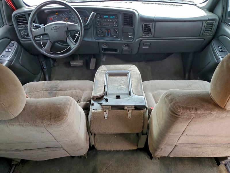Photo 8 from auction – 2004 CHEVROLET SILVERADO with VIN 2GCEC19V841201477