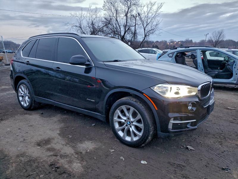Photo 4 from auction – 2016 BMW X5 XDRIVE3 with VIN 5UXKR0C58G0U08342