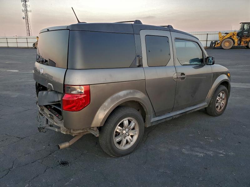 Photo 3 from auction – 2007 HONDA ELEMENT EX with VIN 5J6YH18767L003748
