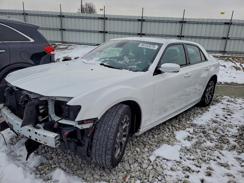 CHRYSLER 300 S 2018 con VIN 2C3CCAGGXJH268827 - Foto de la subasta