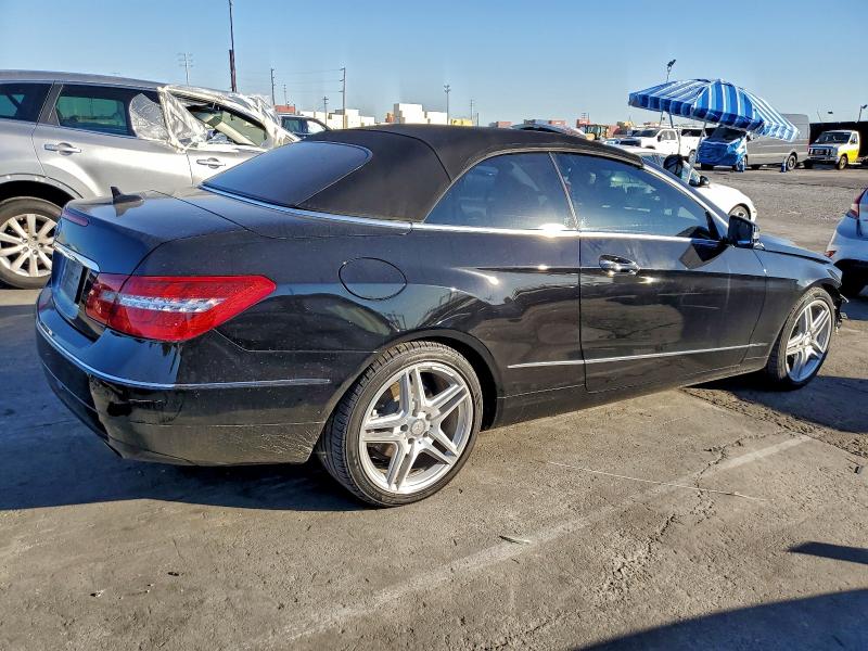 Photo 3 from auction – 2011 MERCEDES-BENZ E 350 with VIN WDDKK5GF7BF086049