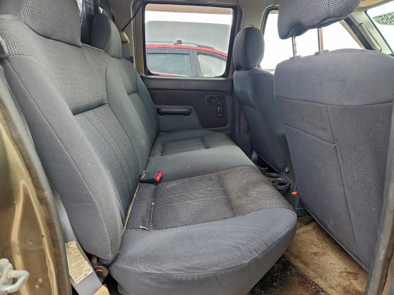Photo 10 from auction – 2002 NISSAN FRONTIER C with VIN 1N6ED29XX2C357190
