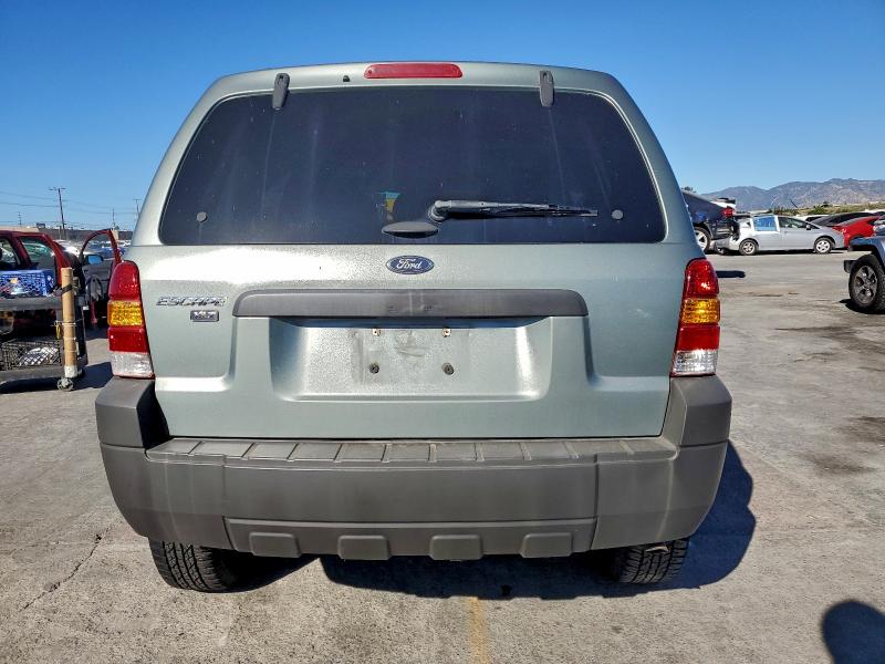 Photo 6 from auction – 2005 FORD ESCAPE XLT with VIN 1FMCU03135KA22653