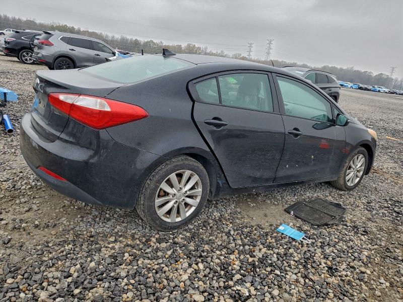 Photo 3 from auction – 2014 KIA FORTE with VIN KNAFX4A67E5235602