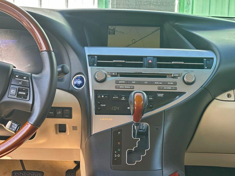 Photo 13 from auction – 2010 LEXUS RX 450H with VIN JTJBC1BA3A2015042