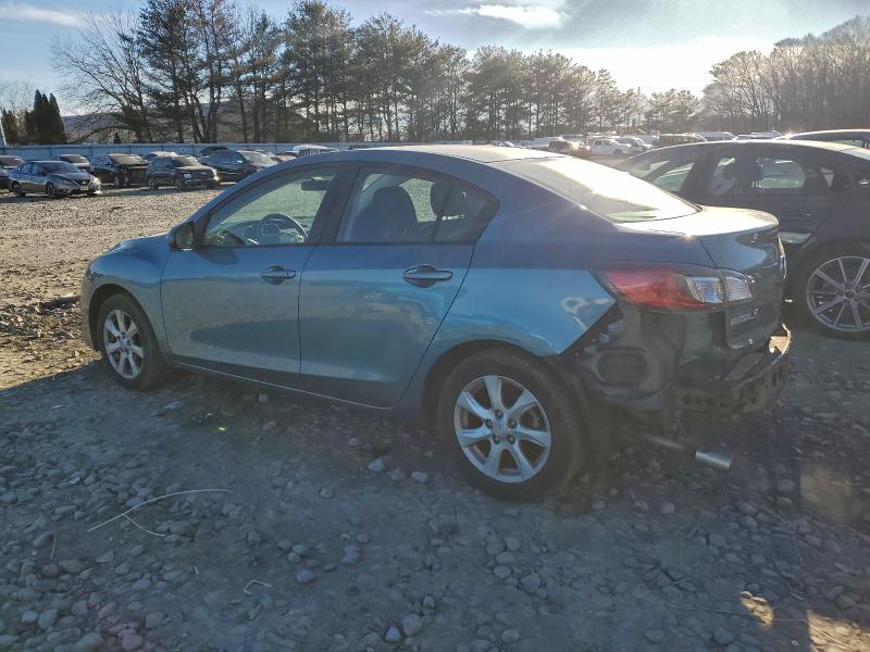 Photo 2 from auction – 2010 MAZDA 3 I with VIN JM1BL1SG1A1147682