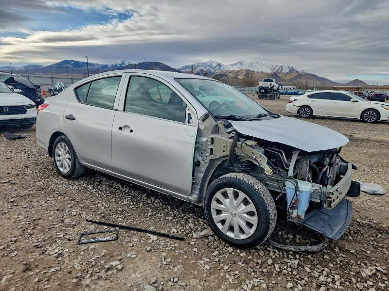 Photo 4 from auction – 2016 NISSAN VERSA S with VIN 3N1CN7AP9GL886435