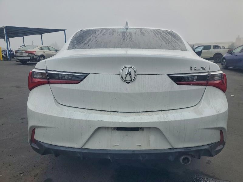 Photo 6 from auction – 2019 ACURA ILX with VIN 19UDE2F35KA014636