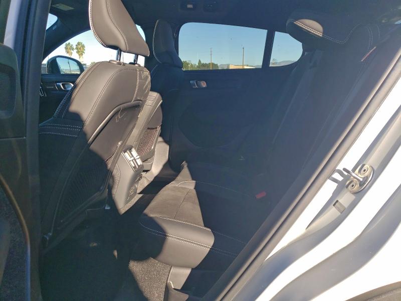 Photo 11 from auction – 2023 VOLVO C40 RECHAR with VIN YV4ED3GM4P2055230