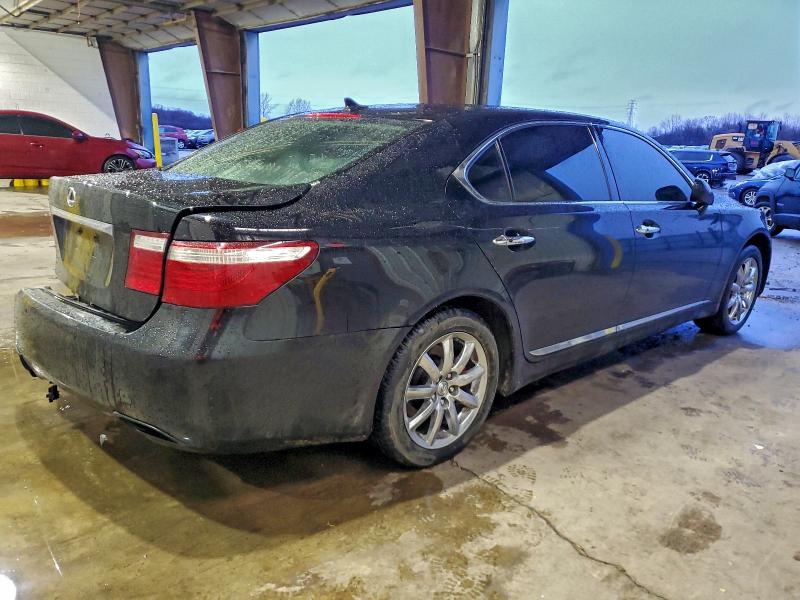 Photo 3 from auction – 2009 LEXUS LS with VIN JTHDL46F895000113