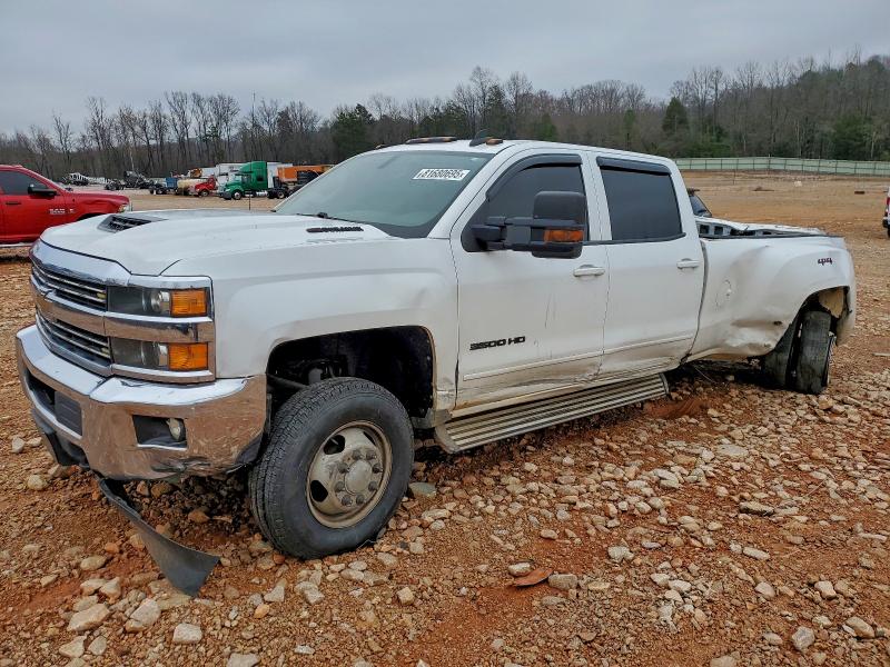 CHEVROLET SILVERADO 2018 with VIN 1GC4KZEY1JF109841 - Photo from auction