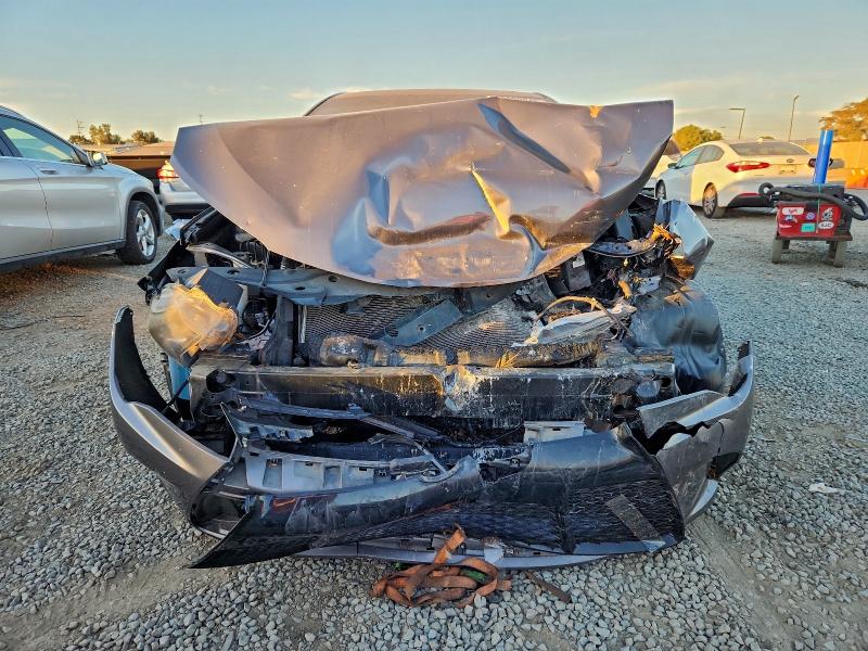 Photo 5 from auction – 2017 TOYOTA CAMRY LE with VIN 4T1BF1FK5HU416812
