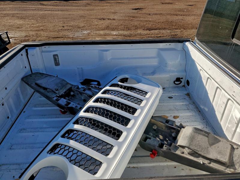Photo 12 from auction – 2020 JEEP GLADIATOR with VIN 1C6HJTAG1LL174845