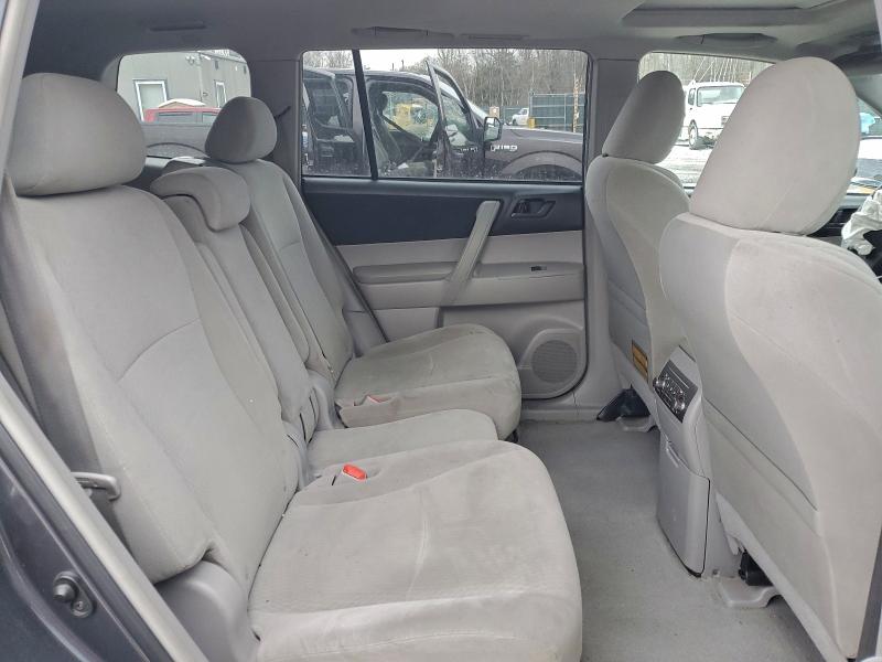 Photo 10 from auction – 2010 TOYOTA HIGHLANDER with VIN 5TDBK3EH0AS031640