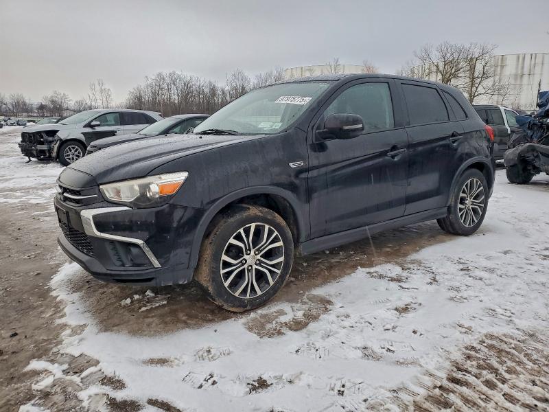 MITSUBISHI OUTLANDER 2018 with VIN JA4AR3AU2JU004083 - Photo from auction