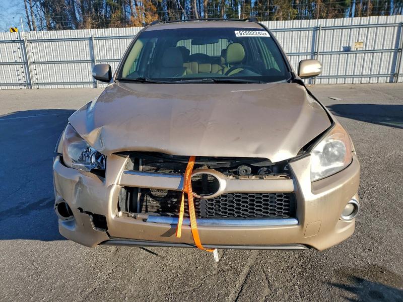 Photo 5 from auction – 2012 TOYOTA RAV4 LIMIT with VIN 2T3YF4DV9CW146220