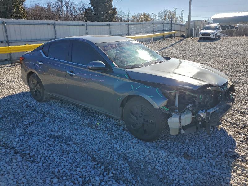 Photo 4 from auction – 2019 NISSAN ALTIMA S with VIN 1N4BL4BV7KC214460