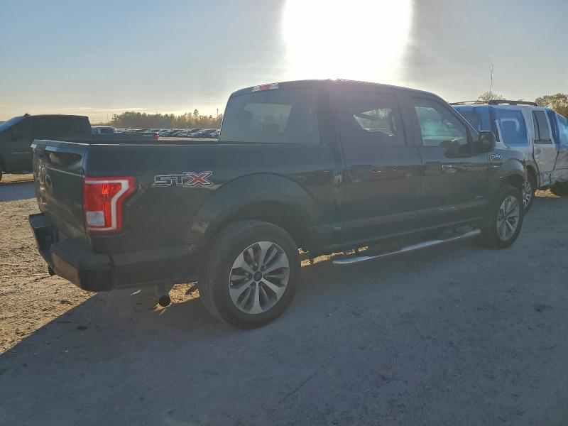 Photo 3 from auction – 2017 FORD F150 SUPER with VIN 1FTEW1CP2HKC32831