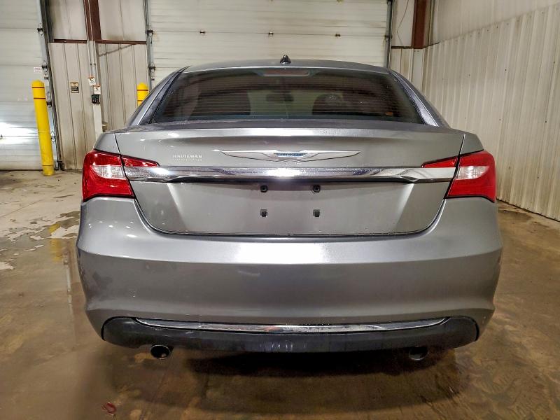 Photo 6 from auction – 2012 CHRYSLER 200 LIMITE with VIN 1C3CCBCG4CN185013
