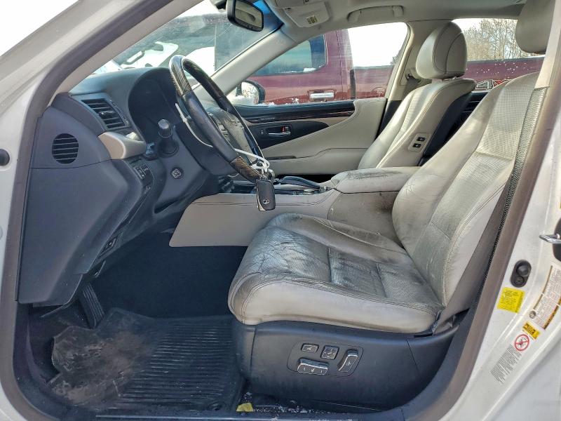 Photo 7 from auction – 2014 LEXUS LS 460 with VIN JTHBL5EF5E5125885
