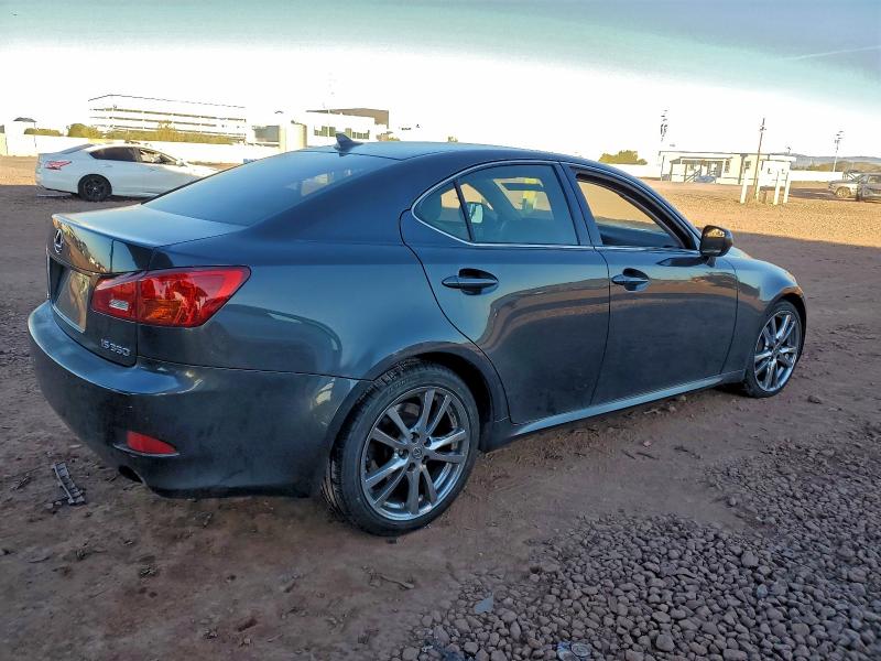 Photo 3 from auction – 2008 LEXUS IS 350 with VIN JTHBE262385018830