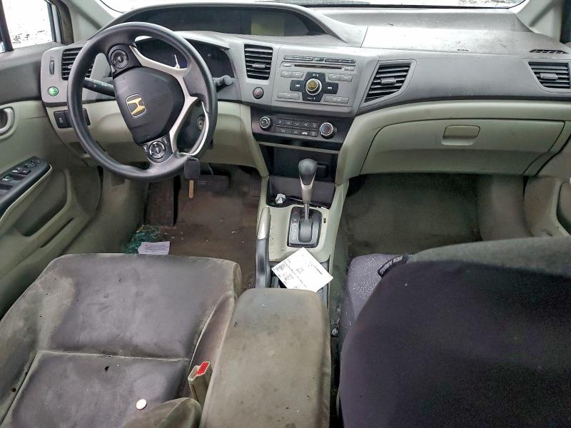 Photo 8 from auction – 2012 HONDA CIVIC LX with VIN 19XFB2F50CE062772