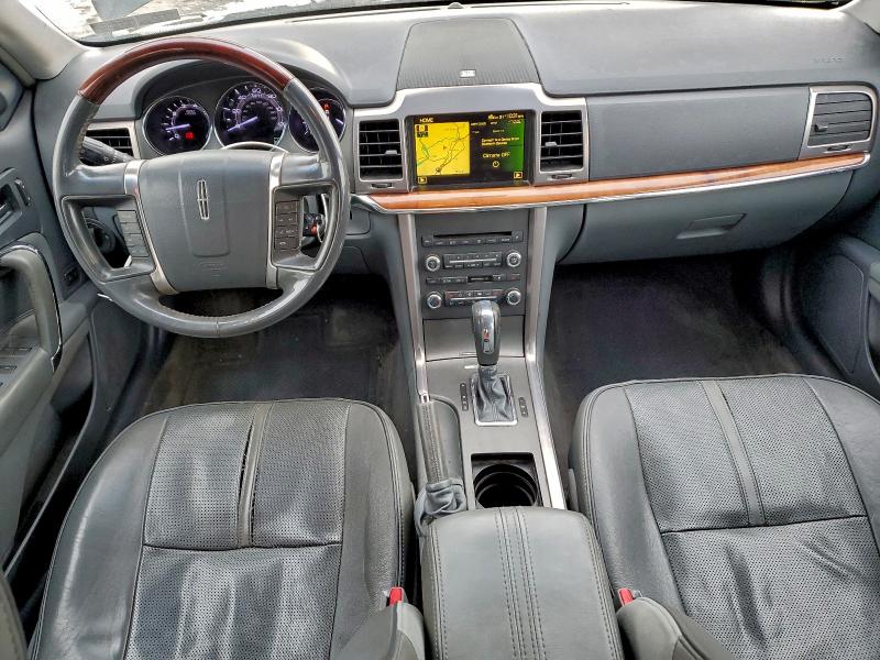 Photo 8 from auction – 2010 LINCOLN MKZ with VIN 3LNHL2JC7AR652769