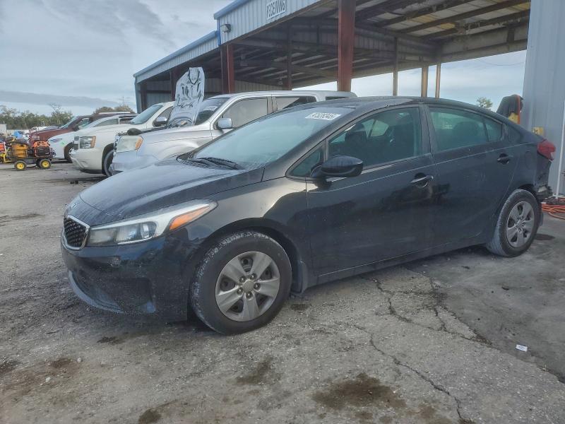 KIA FORTE 2017 with VIN 3KPFK4A70HE134016 - Photo from auction