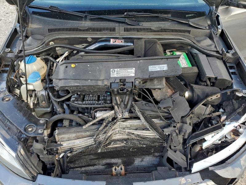 Photo 11 from auction – 2014 VOLKSWAGEN JETTA with VIN 3VWD17AJ3EM217266