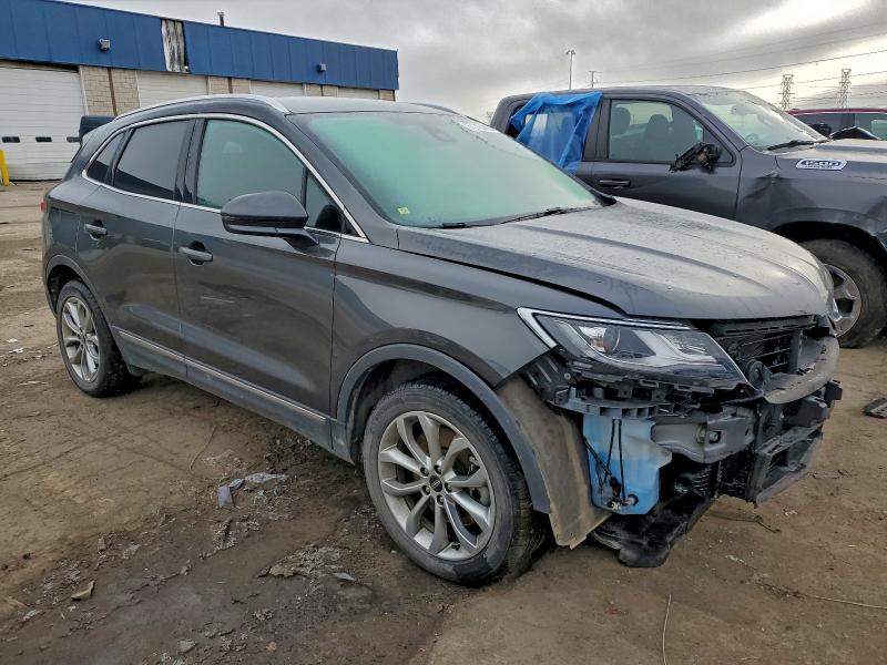 Photo 4 from auction – 2017 LINCOLN MKC SELECT with VIN 5LMTJ2DH4HUL33143