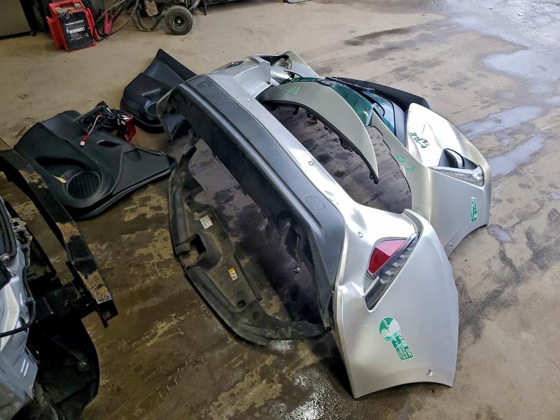 Photo 12 from auction – 2017 TOYOTA PRIUS PRIM with VIN JTDKARFP6H3034114