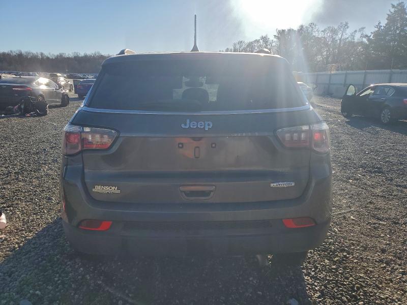 Photo 6 from auction – 2017 JEEP COMPASS LA with VIN 3C4NJCBB9HT682264